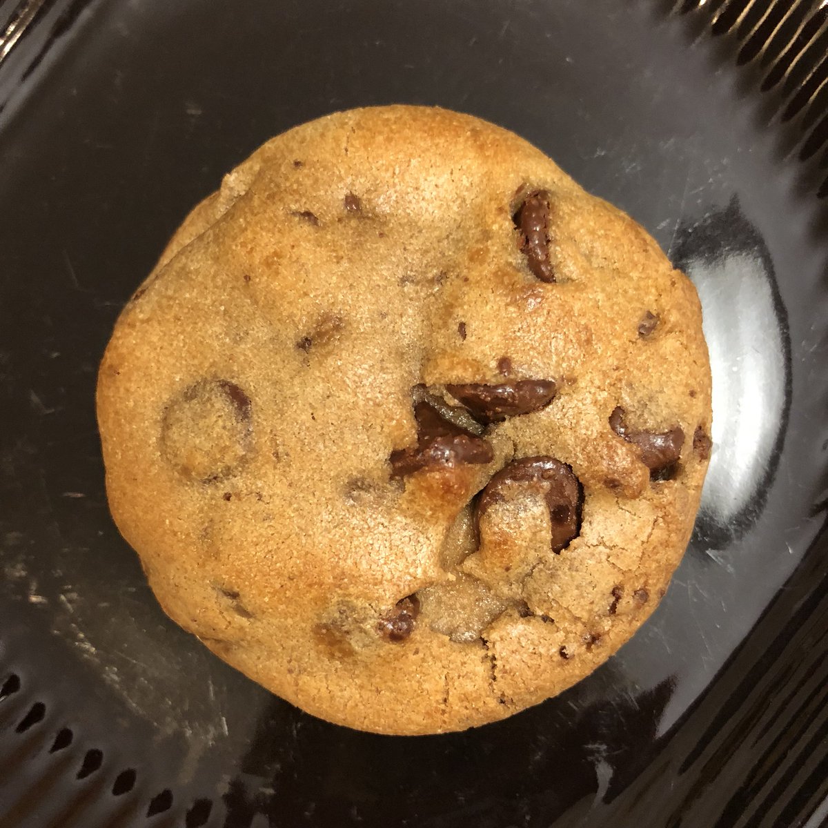 bethmayr811's tweet image. Cooked my final meal of this week’s @gobbleinc delivery — #dinnersolved! They were also kind enough to throw in free chocolate chip cookies; YUM! 🍪
