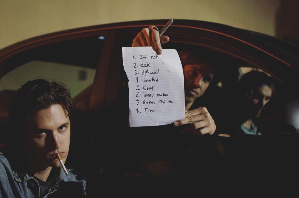 Little Heroine (@lheroineband) on Twitter photo 