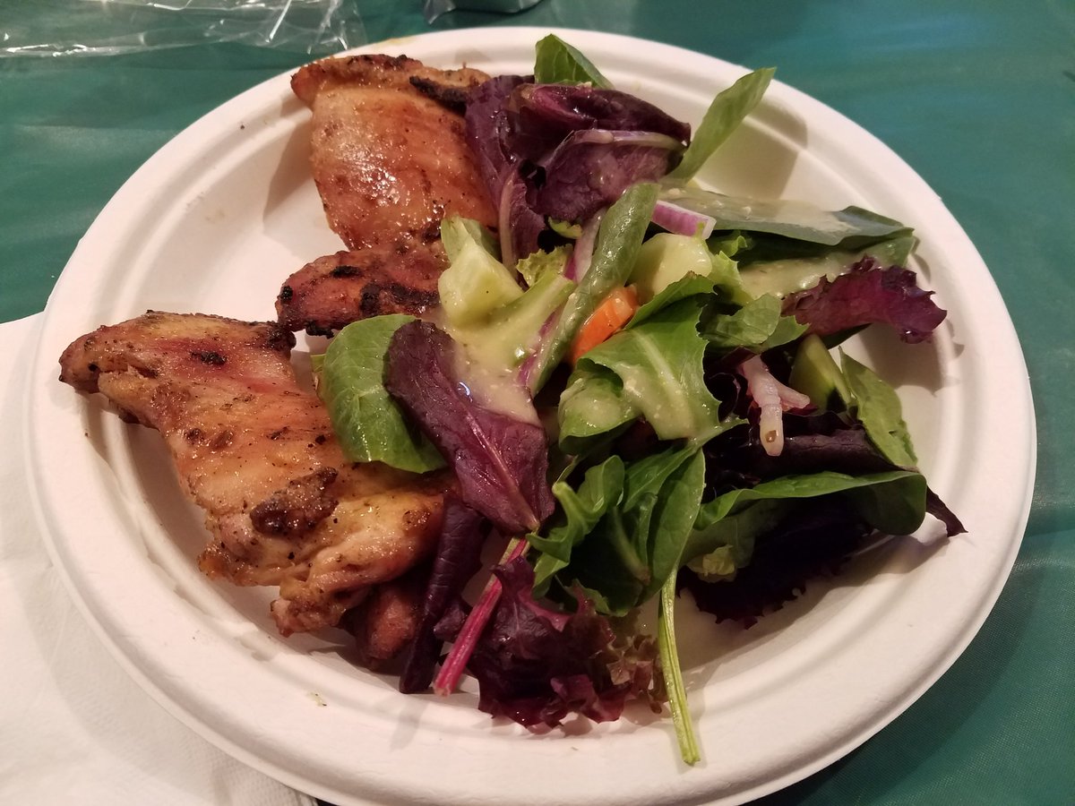 SnowGooseRX7's tweet image. Come for a free dinner now at 4304 N. Vancouver Ave. Portland, OR 97217 #freefood #Portland #PDX #dinner