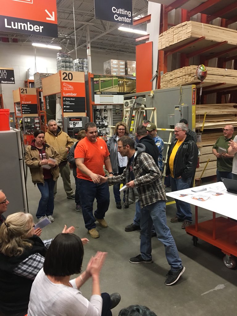 Billy McKenna (@billymckenna5) on Twitter photo 4282 Success share meeting. DS peer to peer and associate recognition. <a href="/KJChamberland/">Kevin Chamberland</a> <a href="/JGiles1/">Jennifer Wydom</a> 4282 Success share meeting. DS peer to peer and associate recognition. <a href="/KJChamberland/">Kevin Chamberland</a> <a href="/JGiles1/">Jennifer Wydom</a>