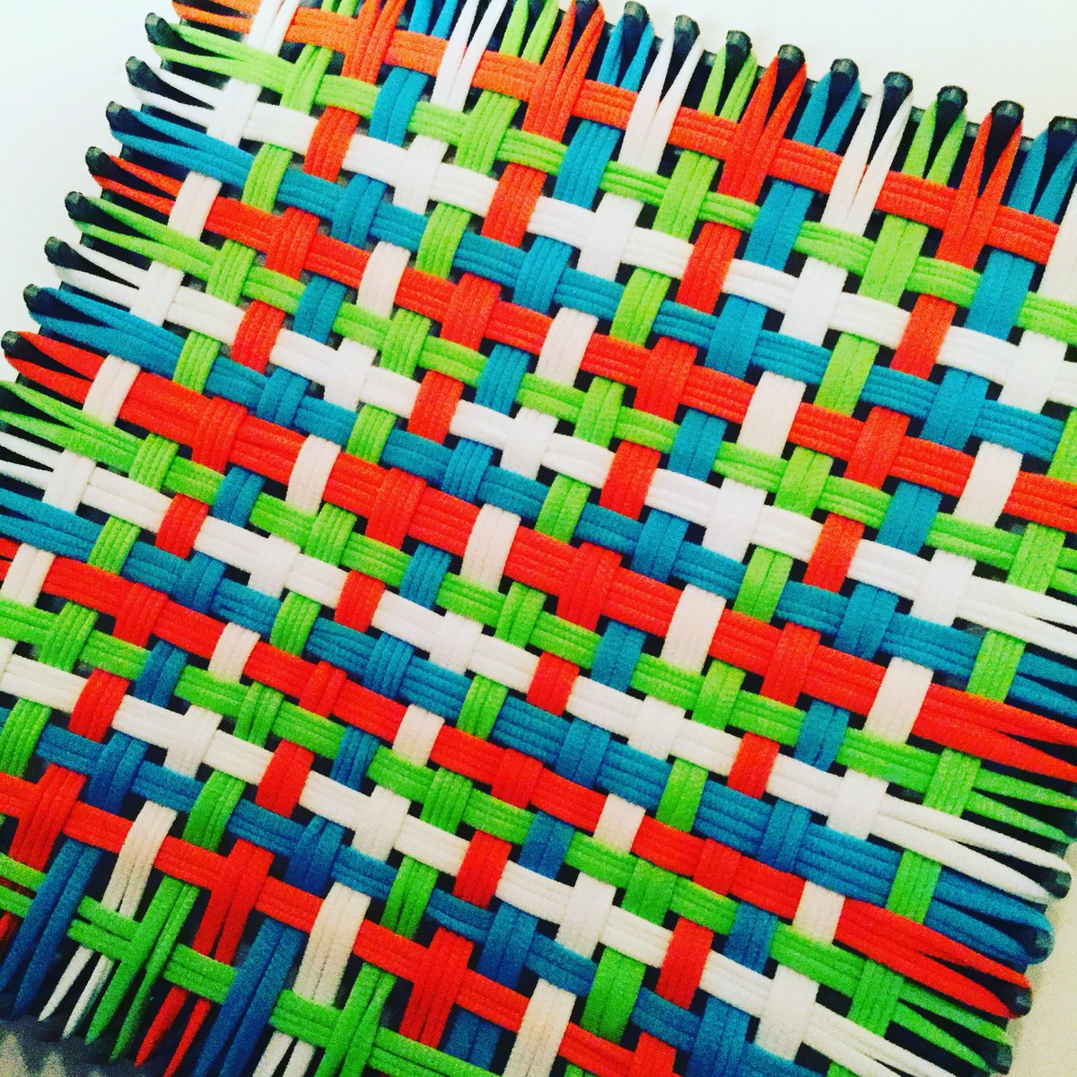 cottage_bay's tweet image. Handing over the reigns to my 11 year old #rightofpassage #potholderloom #screenfreeactivity #70s #80s #childhood #childhoodmemories