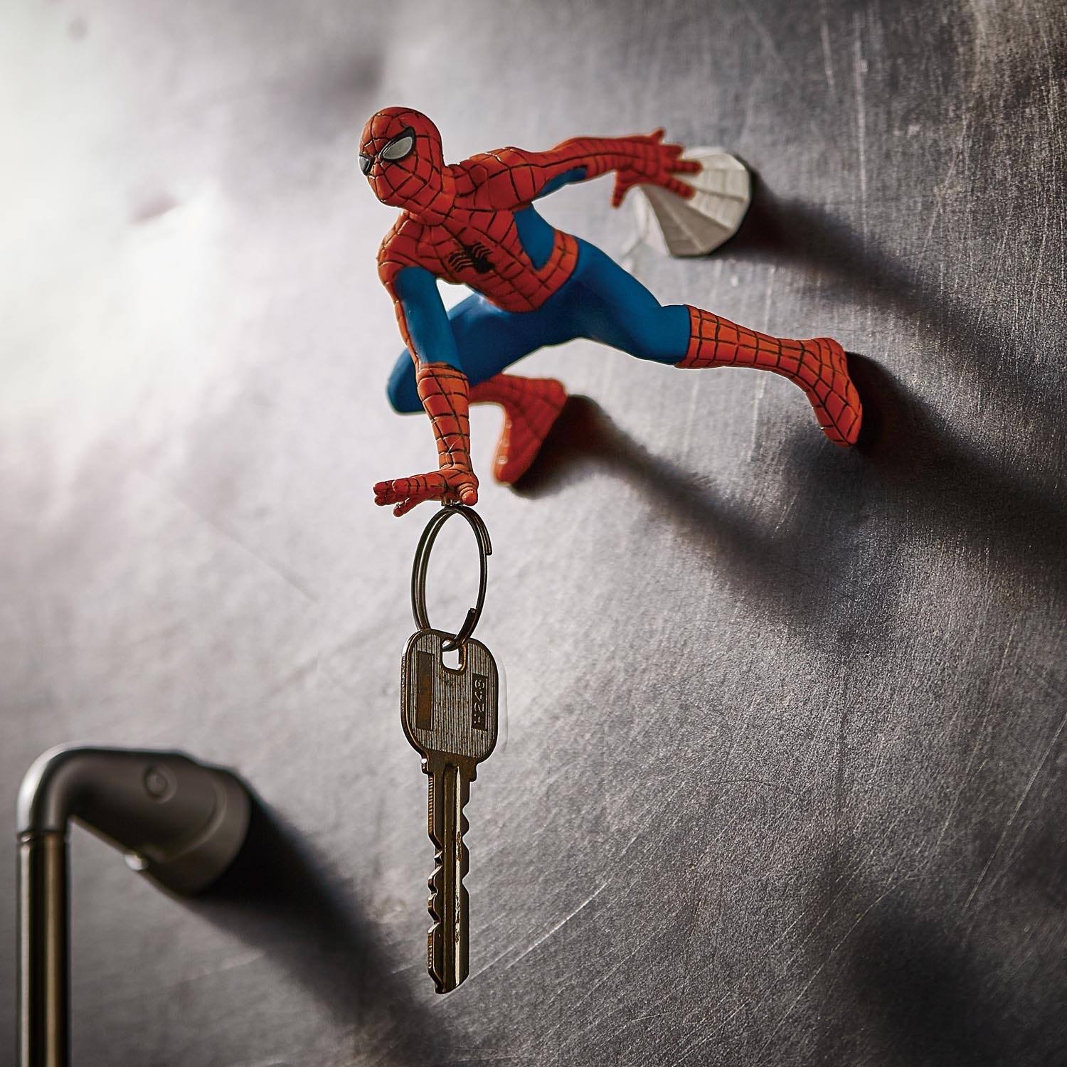 Marvel on Twitter &quot;おうちで楽しむ ️マーベル インテリア雑貨をご紹介 遊び心いっぱいのディスプレイとして楽しめる