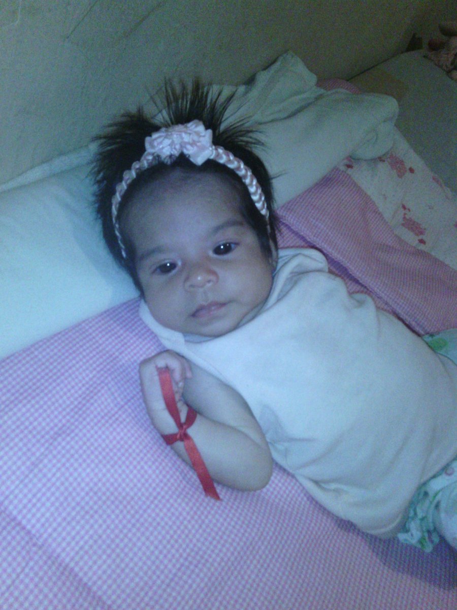 _NaniJB07's tweet photo. Hoy mi princesa esta cumpliendo dos mesesitos TE AMO https://t.co/Njd6Vg72G6