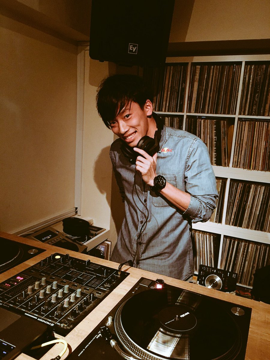TokuraFreestyle's tweet photo. 昨日は祐天寺でゆるーくDJしました♫
楽しかったーまたやりたい😀
🎧: Skullcandy MIX MASTER https://t.co/0SPrSqs3b4