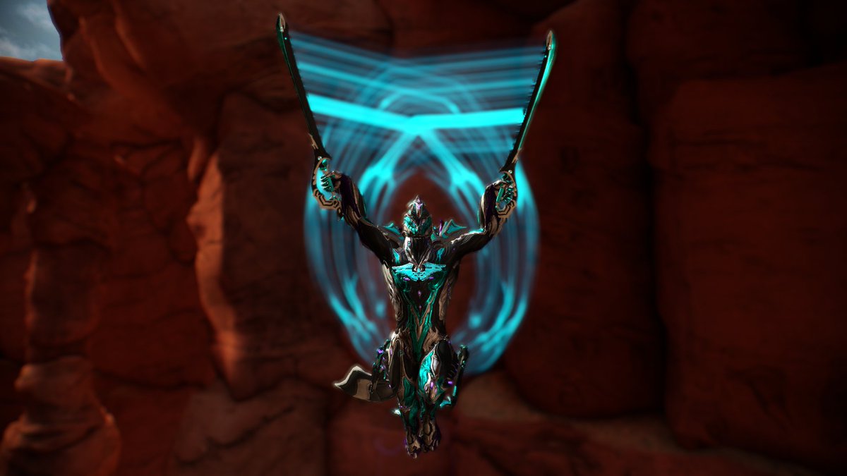 PlayDieReload's tweet photo. To celebrate @PlayWarframe having its 5th birthday, there are free weapons, a free syndana and a free Excalibur skin available in game for another 10 days! Obtain them by playing the special alerts #Warframe https://t.co/m3O4ExP5zQ