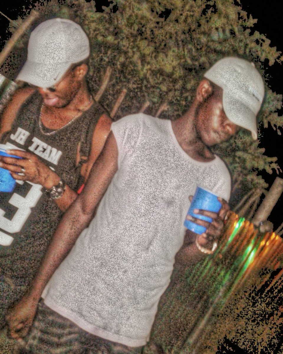 FlackoLess's tweet image. TrapKings.. @zemoney_dlamini