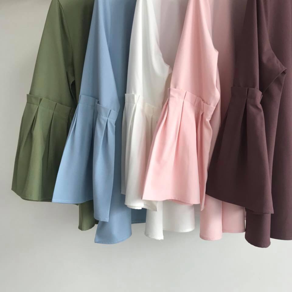EllShop90's tweet photo. Hai.. Ok ni nak beritahu , Kain ni antara kain paling selesa dipakai tau..🤗🤗 kain Premium Soft Cotton yg sgt kuality ....best fit to L .. korang kena Grab cepat..sbb sgt² limited ni... RM65 .. free shipping 😱😱 #adirabyayuyahya #Sayajual @Promote_Bisnes @twtiklan @RTNiaga https://t.co/7axqstfoeP
