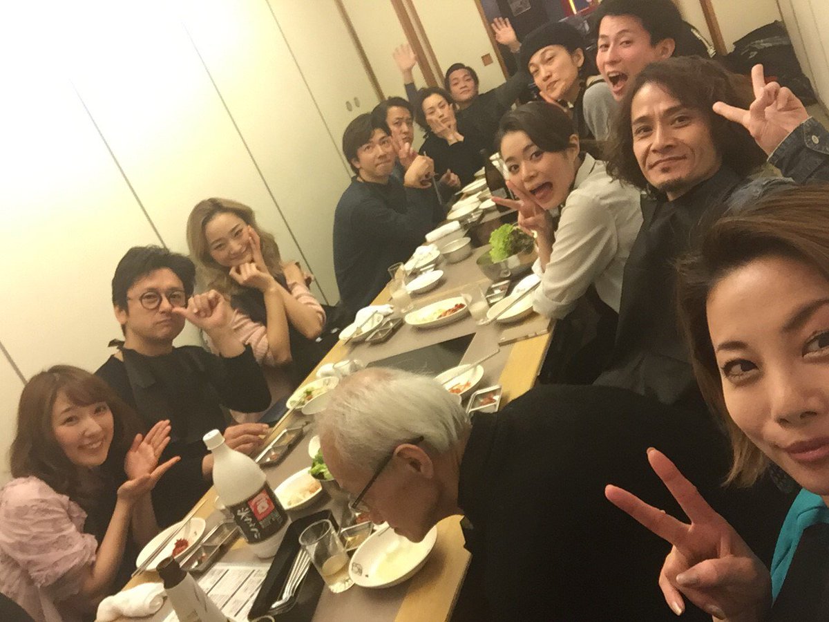 川島大典 Daisuke Kawashima 昨晩の 東京千秋楽打ち上げ 一次会は サムギョプサル食べ放題 飲み放題 東京公演の想い出話に花が咲き 旅公演への英気を養いました ジキハイ世界の舞台上では ダークでドロドロした関係が多いですが 本当は 和気