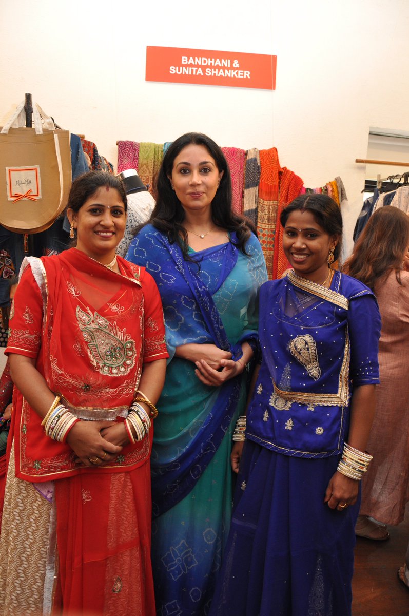 IMCLadiesWing's tweet photo. On 17th March, 2018, IMC Ladies' Wing had conceptualized and hosted the IMPACT Bazaar 2018 to honour the Women Artisans from the rural parts of India. 3/3
#IMCLadiesWing #ImpactBazaar #WomenArtisans #WeavesOfIndia #TextilesOfIndia #WomenDesigners #TraditionalArt #IndianArt https://t.co/JNnYQi1qB6