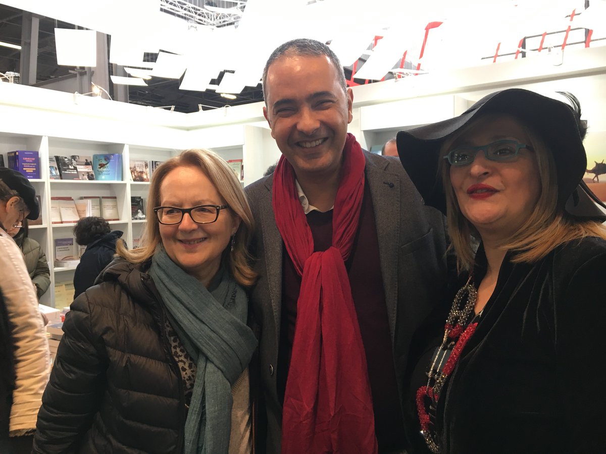 AminaMEKAHLI's tweet photo. Moments forts #salondulivre2018  #Litterature #Algerie 
#KamelDaoud https://t.co/RUraKMDpb8