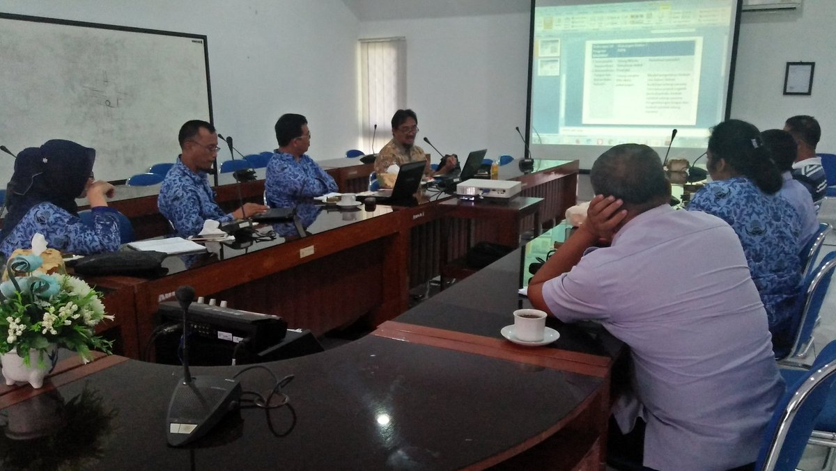 bpmkp_maros's tweet photo. Rapat Usulan Kegiatan Riset thn 2019 Kelti Keteknikan
#RisetdanSDMKP 
@brsdm_kp https://t.co/NIGDMuVUrt