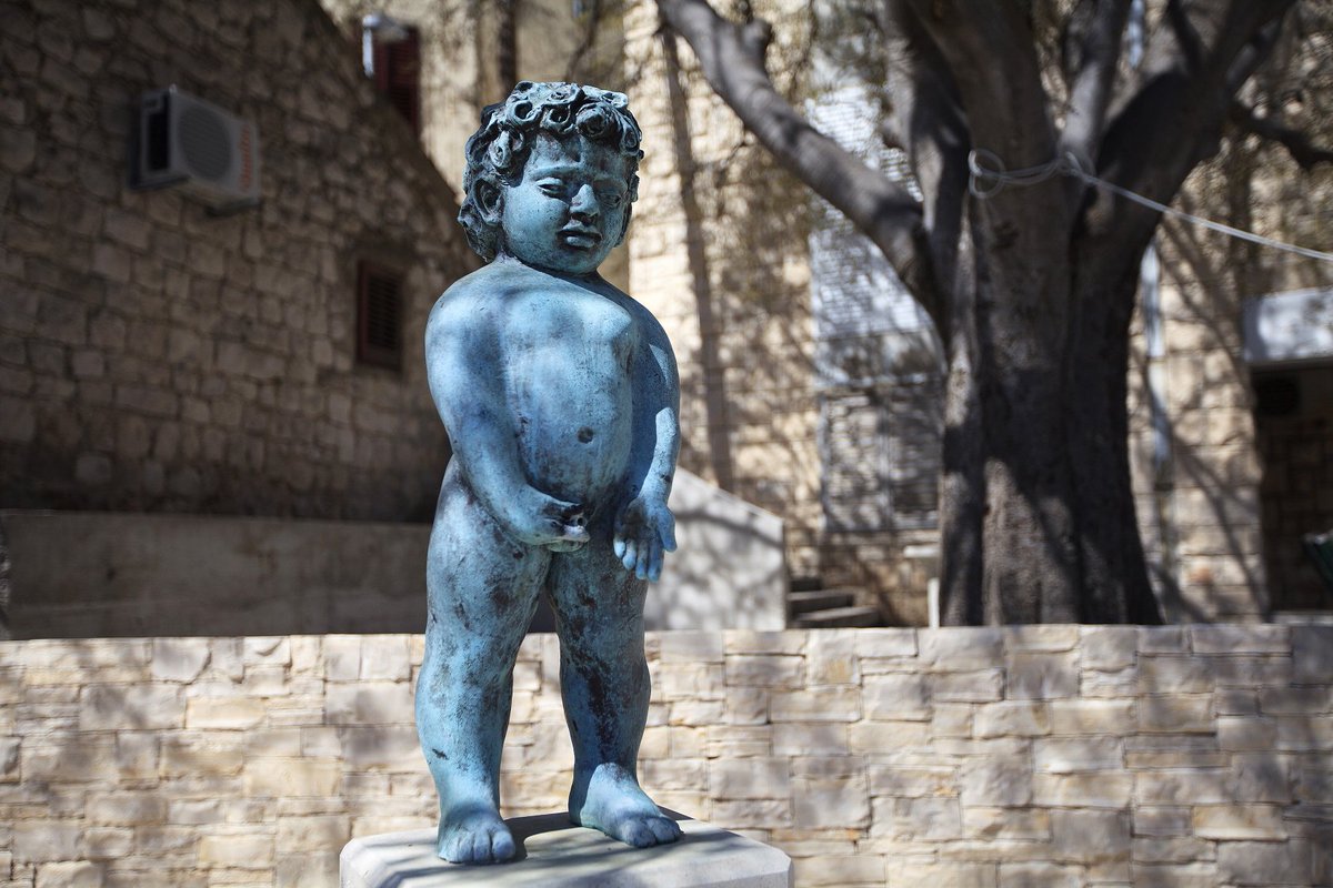 TZGradac's tweet image. #Mannekenpis #gradac #Dalmatia #Croatia #CroatiaFullOfLife
