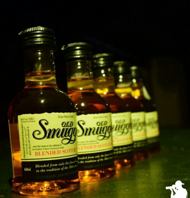 lookitclickit's tweet photo. #drinkers
#whiskers 
@lookitclickit @Patthebigcat https://t.co/Zu2ufpdEPq