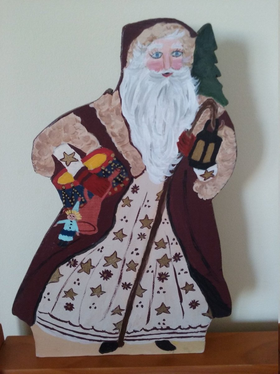 KingdomShop7's tweet photo. Wooden Santa, Santa Collector-Wall Art-Shelf Sitter-Wall Plaque-Christmas Decor-Wall Hanging-Holiday Decoration- https://t.co/nUs3T73p6w #CraftShout #EpicOnEtsy #PaintedSanta https://t.co/hbIo707Y6d