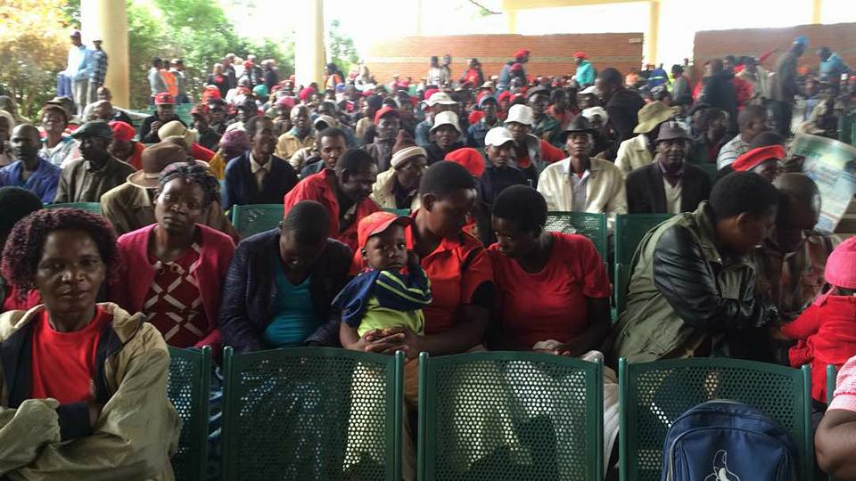 povonewstv's tweet photo. Full house at Thokozani Khupe's meeting at the Bulawayo Amphitheatre yesterday
#MDCKhupe #MDCT #Khupe #ThokozaniKhupe #Bulawayo #MDCSuccession https://t.co/eZ7bwy2uTK