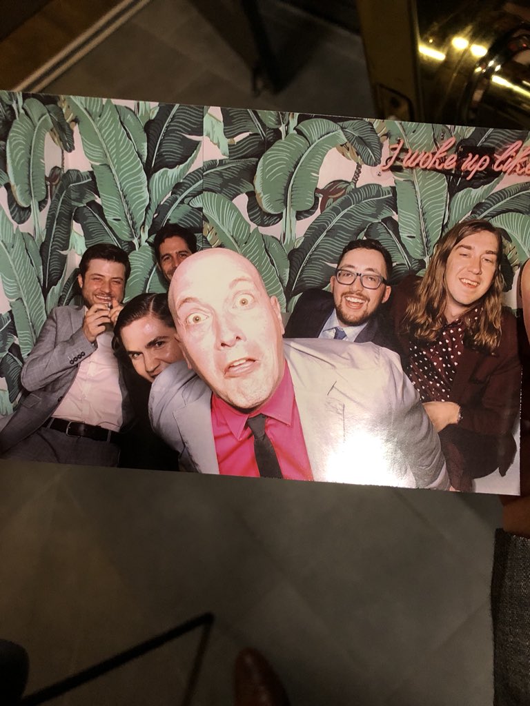SannyDamet's tweet photo. #murried as heck https://t.co/QlVLxwqHsS