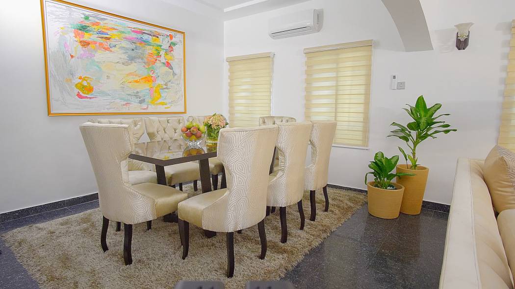 designhouse_ng's tweet photo. #SpeakeratPAID @vivabella_designs by #SandraEdoho @cocomadmozelle is a Lagos based BespokeInteriorCompany that creates & designs beautiful residential interiors #PAIDsummit2018 https://t.co/a92P1y5ST8