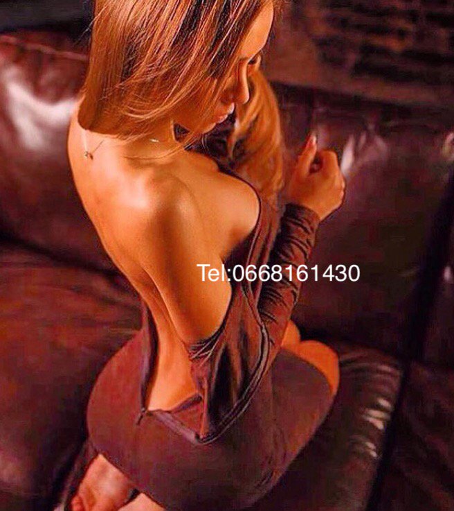 ParisDebhora's tweet photo. #escortparis #PSG #Paris  #ParisFashionWeek https://t.co/8y8jOzfS2i