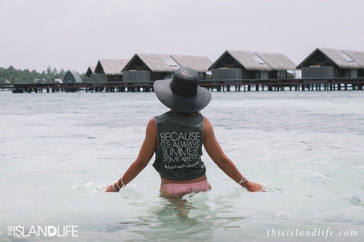 ThisIslandLife's tweet photo. Front #ThisIslandLife and back #BecauseItsAlwaysSummerSomewhere 💦 #freshtank https://t.co/JLzAO5Rt5p