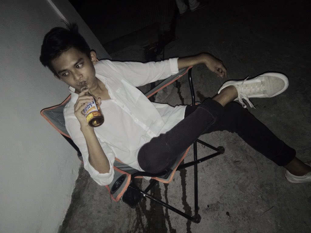 Pjamesbocaling's tweet photo. Light drink lang 🍺 https://t.co/aGcaCsNupp