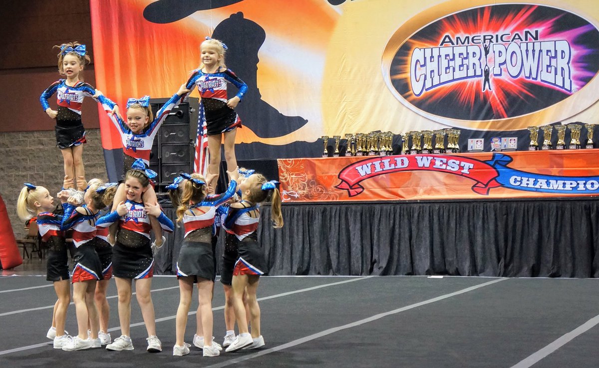 DownerJen's tweet photo. Great weekend with @CheerPower_ACP and @aspcheerleading in Branson for the #WildWestChampionship #ACPfamily #MiniFame https://t.co/1M5Ct8D3Pb