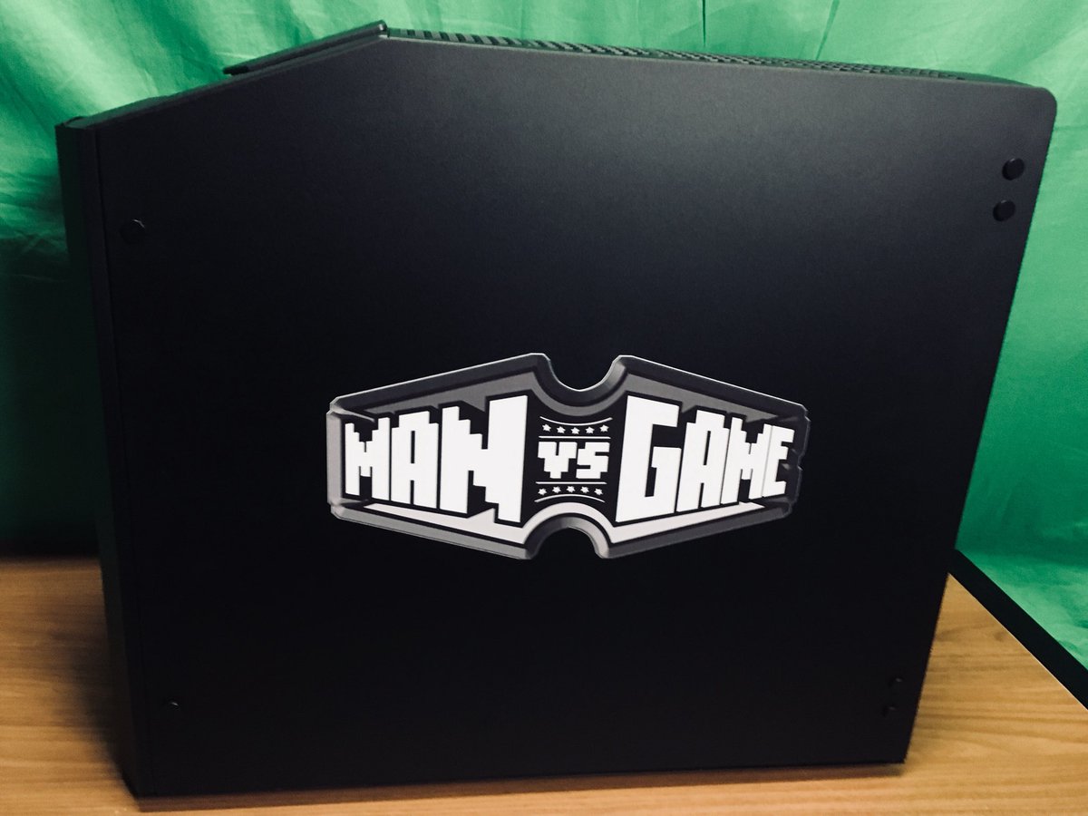 MANvsGAME's tweet photo. ORIGIN CRATE DEFEATED! 

Thank you everyone who stopped by for the unboxing stream and thank you @ORIGINPC for creating such a badass custom rig for me! Check that awesome pixel art etched into the glass! https://t.co/EF4RzQesga