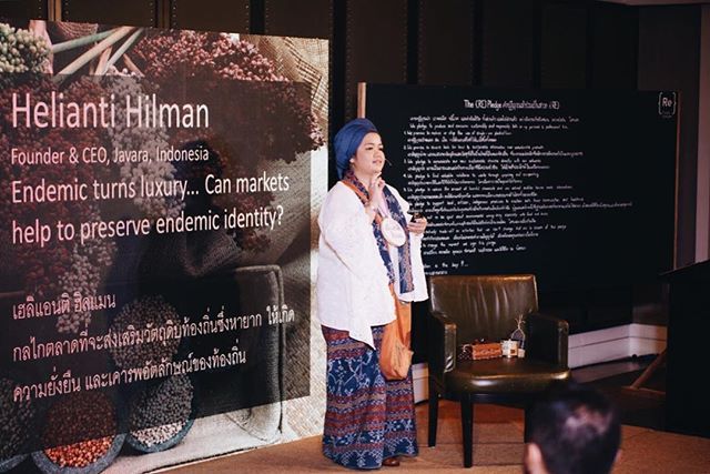 เมล็ดพันธ์แห่งชีวิต พันธ์พืชถิ่น อธิปไตยด้านอาหาร และความั่นคงทางอาหาร 
Seed Saver: the vanishing world of heirloom rice biodiversity.
#refoodforum ift.tt/2GF2ajp