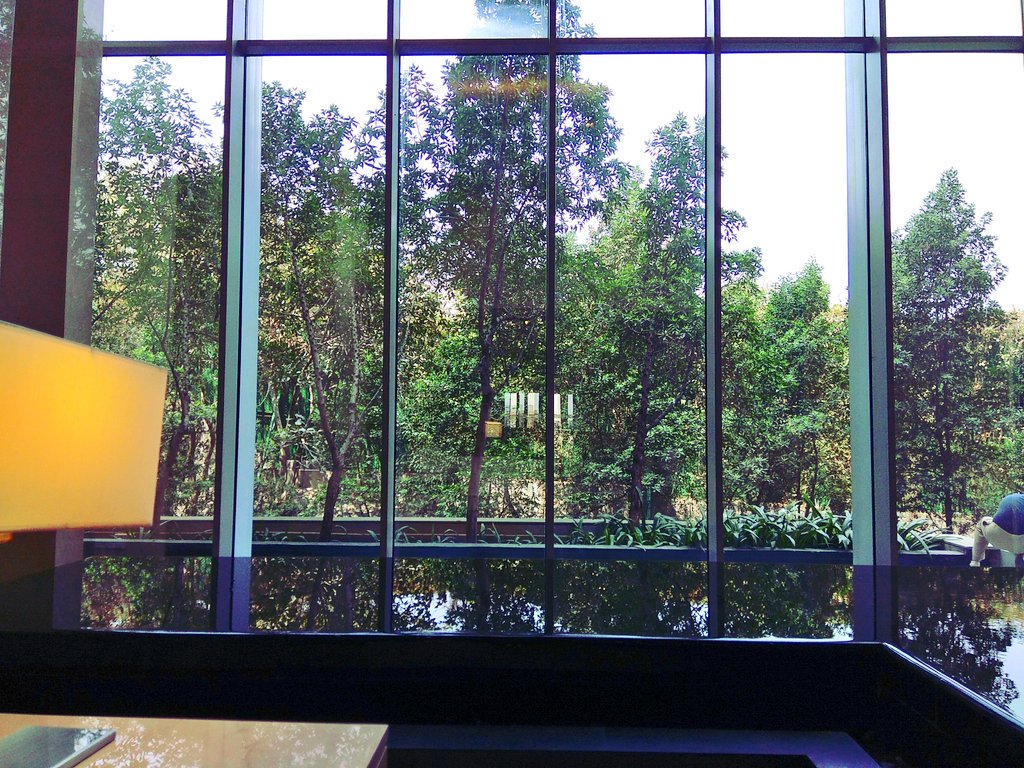 Harpreet_kaur17's tweet photo. Serenity at its best #viewatwork
Beautiful lobby
@TridentHyd https://t.co/00lBrp72kK