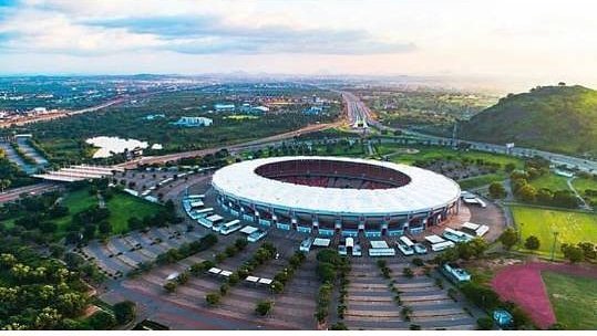 naim_properties's tweet photo. Bird's eye view perspective is always refreshing....(remember to tag the source 

Photo credit @rotorsandpilots
.
.
#abuja #monday #stadium #NaimProperties https://t.co/bxQC4qiXt7