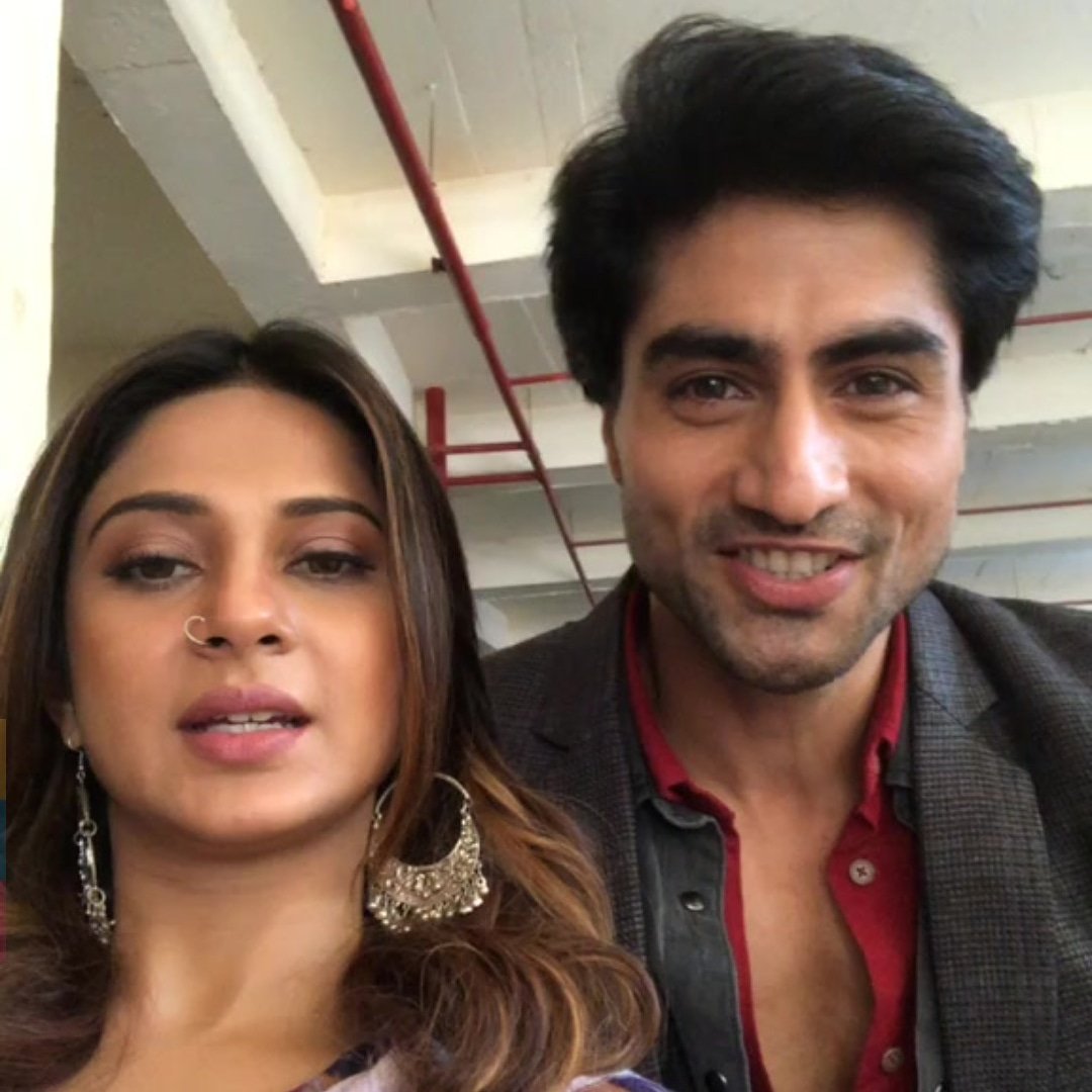 telly_updates2's tweet photo. #jennifer #jenniferwinget #beyhadh #larrywinget #maya #inspiration #mybaejen #saraswatichandra #jenniferwingetfans #winget #life #bepannaah #zoya #kumud #motivationalquotes #successquotes #inspirationalquotes #jenniferwingetgrover #jeny #princesswinget #Bepannaah #Bepannah https://t.co/4mLsrOLgQd