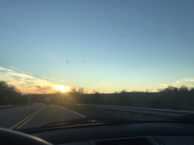 Driving through Kentucky was cool ig https://t.co/AuzHUq4JMb