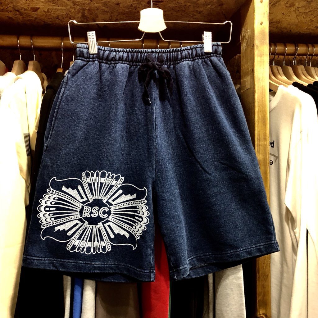 ハーフパンツコーデ