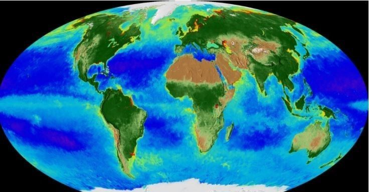wef's tweet photo. This frightening animation shows the impact of #climate change in the last 20 years https://t.co/giePNZjOKZ https://t.co/inBdNUrpIx