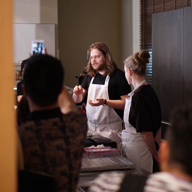 Masterclass with @magnusfaviken. 
Exploring all thing alchemy in a naturalist way without complicated machines or techniques.
#refoodforum ift.tt/2HJfzX3