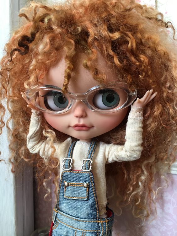 cdollsru's tweet photo. Очаровашки Блайз. Смотришь иногда на такие преображения, сравниваешь с фабричными куклами и диву даёшься. Вот что могут сотворить золотые руки!
https://t.co/m6C8DmCYUb
#cdolls #cdollsru #dolls #doll #blythe #блайз #фэшнкуклы https://t.co/FYUmqNXYpO