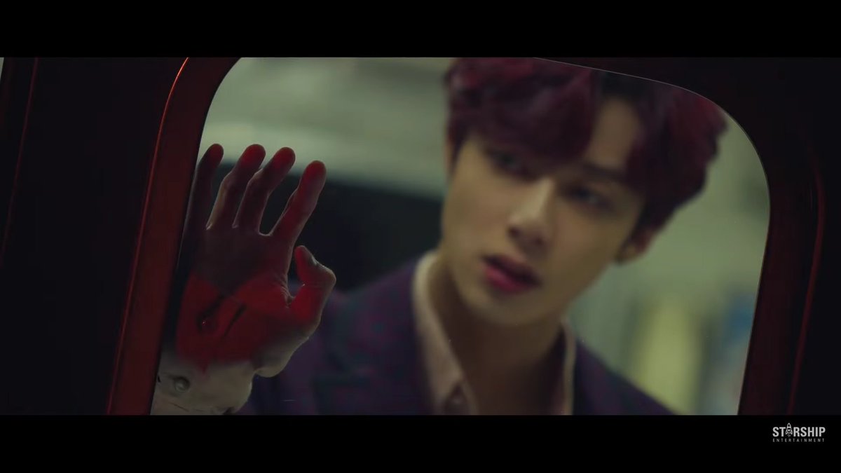 MeltingPoint_hw's tweet photo. 심장박살 와장창

#형원 #HYUNGWON #몬스타엑스 #MONSTA_X  #더커넥트 #THE_CONNECT #데자뷰 #DEJAVU https://t.co/dlt1SW5npz