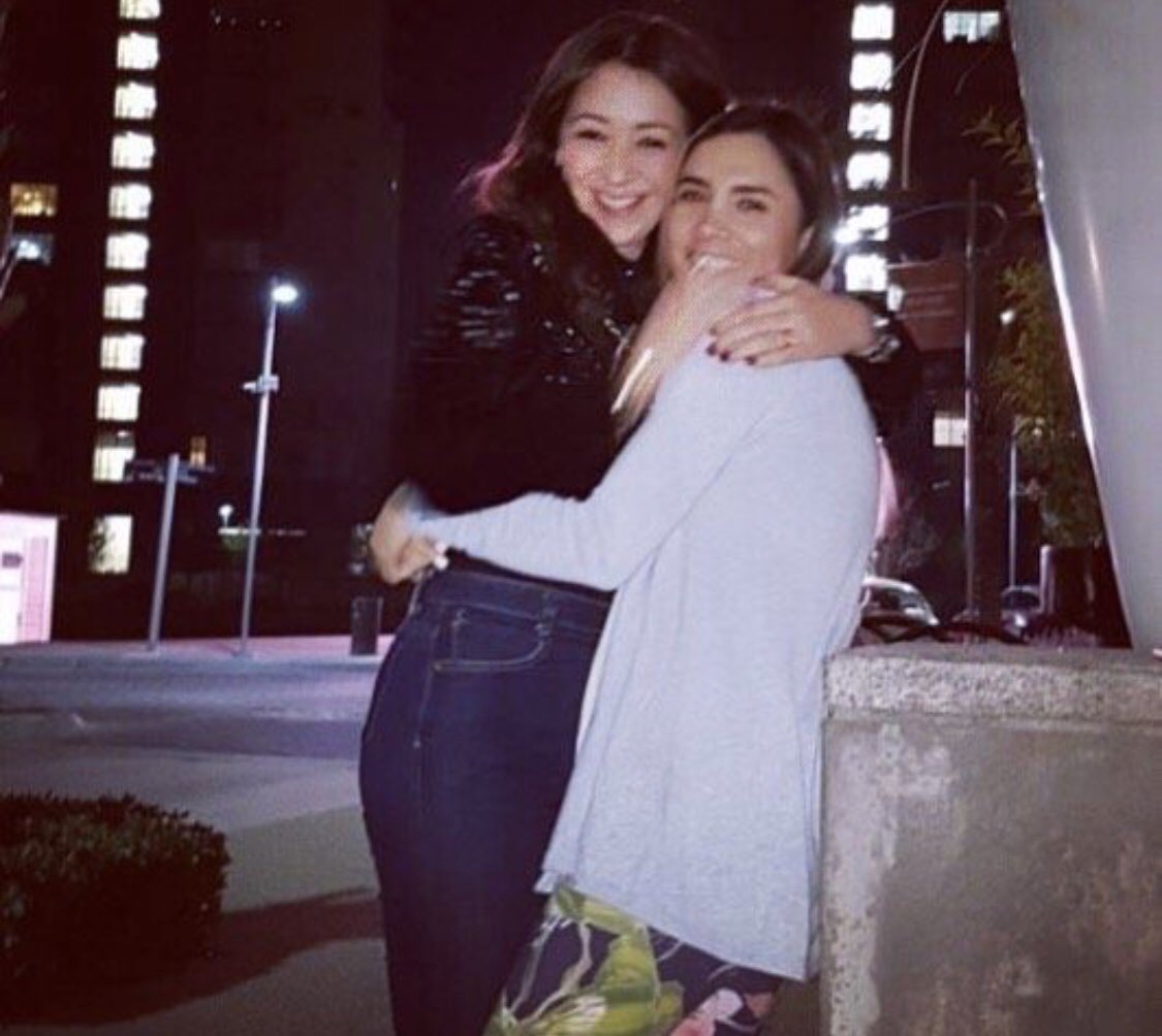 LetyTorres_G's tweet photo. Feliz cumpleaños a mi amiga del alma @yamimar . Gracias por compartir tu vida conmigo . Te amo estúpida 💕 https://t.co/eiFPzxo2BZ