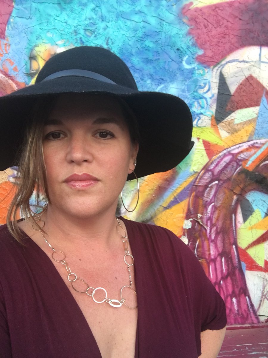 LesaVanMeter's tweet image. #Paradox #conceptualphotography