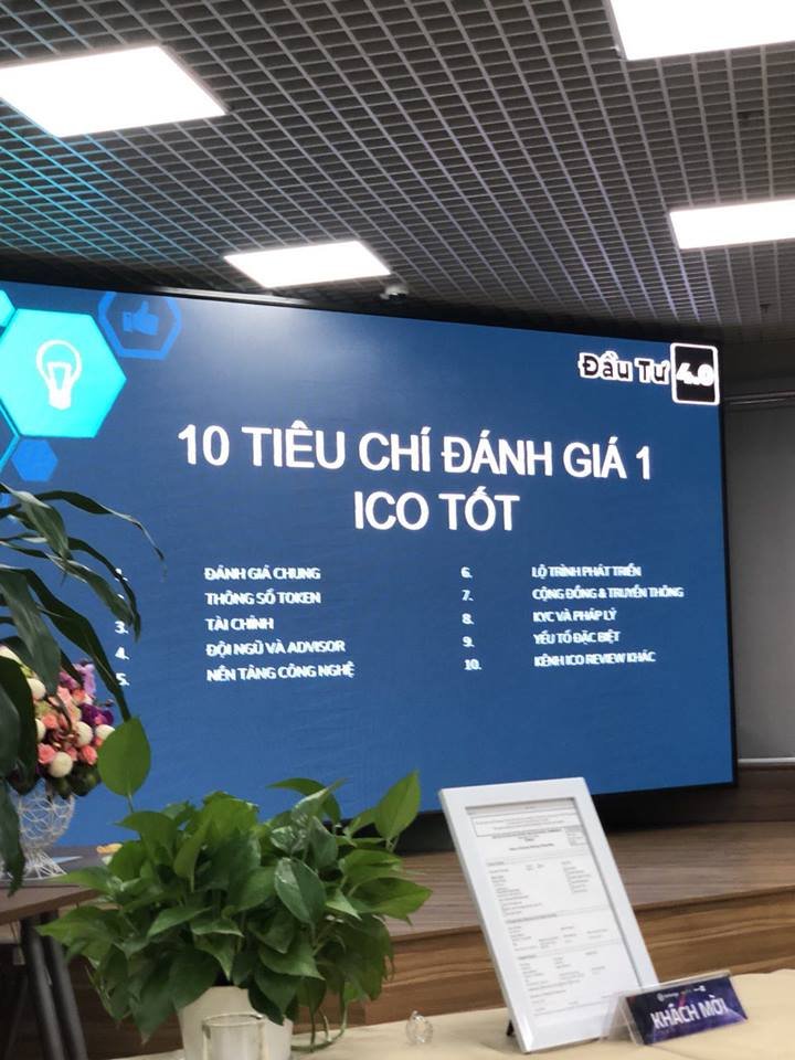 De_Hedge's tweet image. At private meetup in Hanoi. 10 points for ICO assessment. Can you guess which ones?
