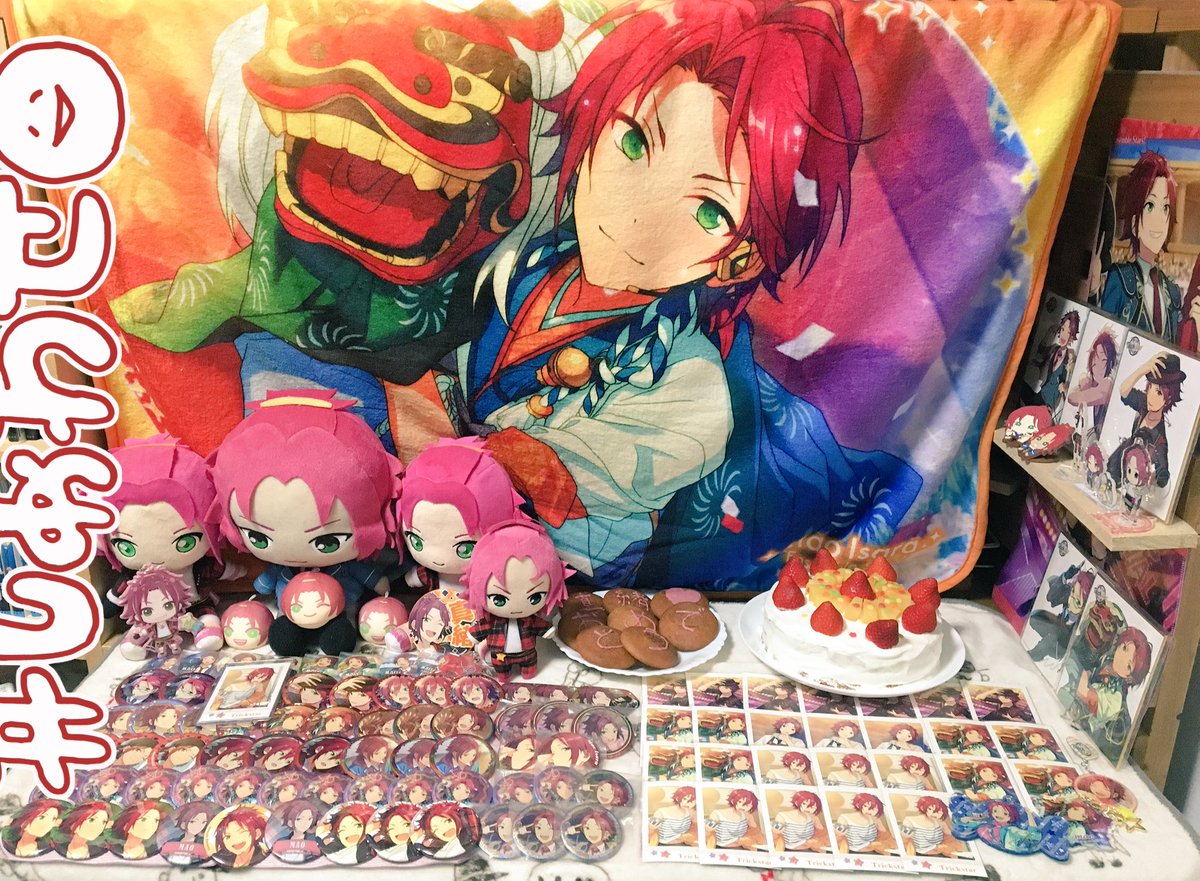 maonn_02's tweet photo. @2wink_stars お祝いした😌💕
ガチャは…うん←
わりと前のだからね😂この缶バッジオンリーの痛バ作りたいけど道のりは長い……😇
ブランケット大活躍したよありがとう😂今度会えたときお返しさせてね！ https://t.co/ub36Ecedho