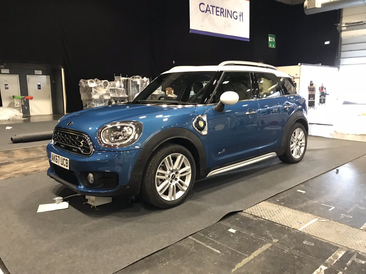 bishop_jamie's tweet photo. Tait Unify vehicle in place before Bapco 2018 thanks #unifyvehicle #takeadifferentpath #bapco2018 https://t.co/lfFRA7yFsg