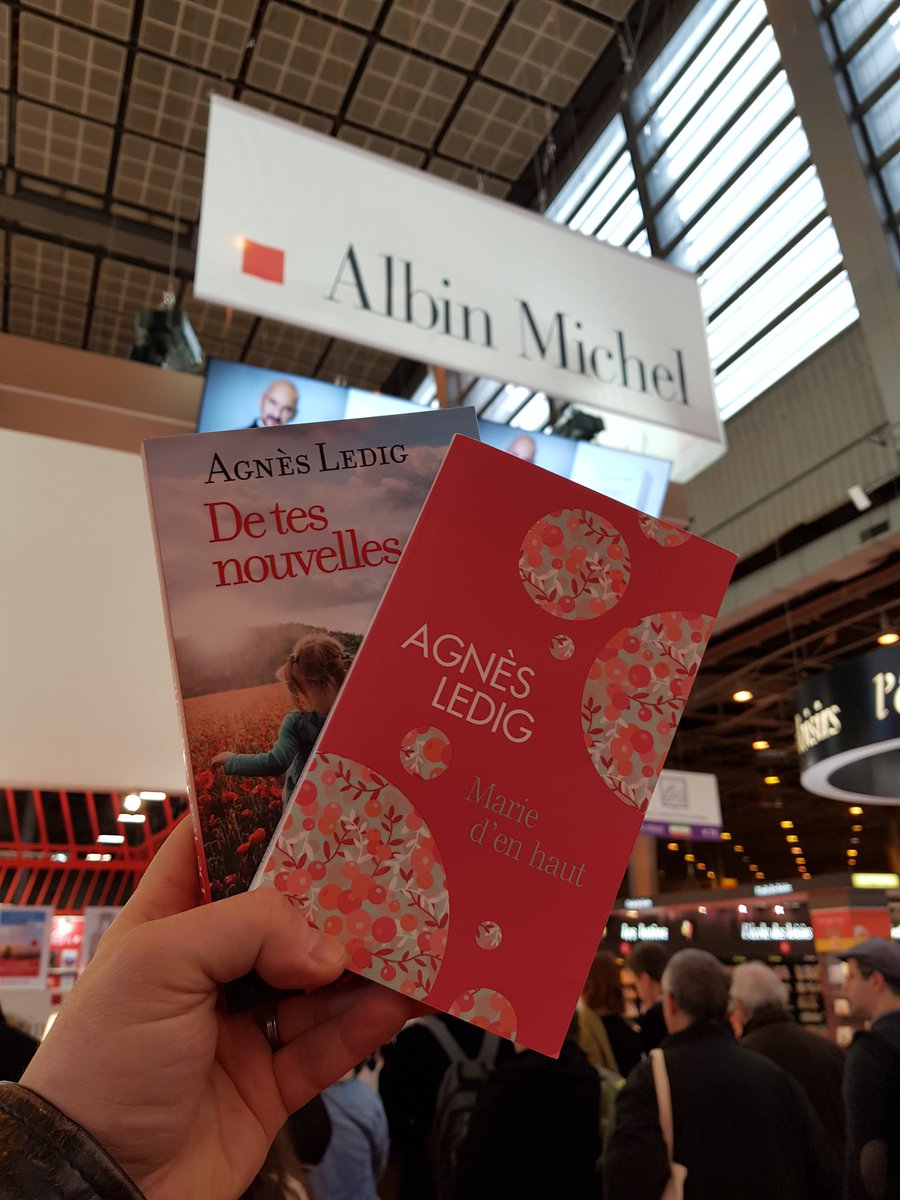 FranceLoisirs's tweet image. #Concours 
On fait la queue pour vous. Épisode 3 😁
Un exemplaire dédicacé au choix à gagner de ces livres de #AgnesLedig 

RT + Follow + #JeVeuxDeTesNouvelles OU #JeVeuxMarieDenHaut en commentaire 😉 
Tirage au sort à 19h