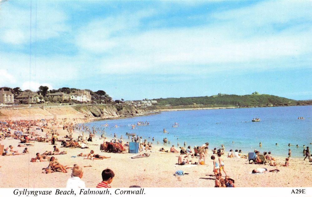 Threadfilament's tweet photo. ICYMI: Please #Retweet Vintage Postcard CORNWALL Gyllyngvase Beach, Falmouth H. Barton #A29E https://t.co/jId58vIuJe https://t.co/FLIm8vuWoq