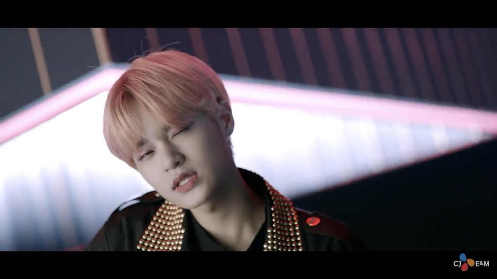 DoubleOne_01's tweet photo. 너ㅓㅓㅓㅓㅓㅓㅓㅓㅓㅓㅓㅓㅓㅓㅓㅓㅓㅓㅓㅓ무 귀여워 ㅠㅠㅠㅠㅠㅠㅠㅠㅠ

공 노릇을 하고싶어...🤣❤️🎾 #이대휘 https://t.co/iVmsdZHGKE