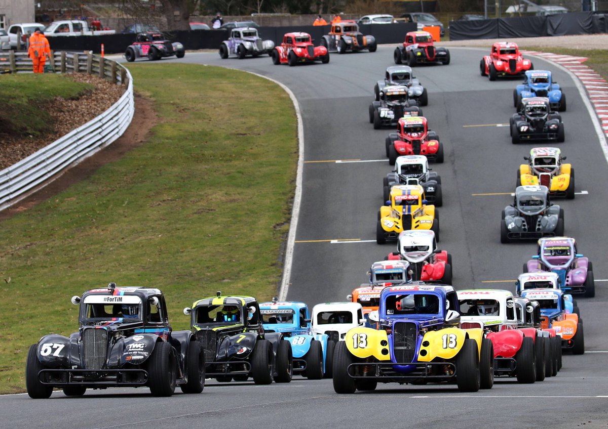 OfficialBARCHQ's tweet photo. We had all manner of weather conditions at @Oulton_Park this past weekend as four of our championships kicked off their seasons in spectacular fashion 🏁

➡️ https://t.co/4KbixbFr86 #BARC https://t.co/jsEDYwJRZX