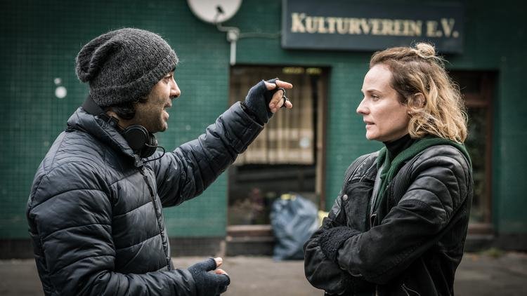 MoviesMatter's tweet photo. 🎥 Morgen is het dan zover...het Movies that Matter Festival 2018​ #MtMF18 opent met Golden Globe-winnaar AUS DEM NICHTS van @Akin35mm!

▶︎ De kaarten voor morgen zijn uitverkocht, maar je kunt de film ook nog op vrijdag 30/3 en zaterdag 31/3 zien: https://t.co/CZnXgRoXQl https://t.co/mr1Aa9eS84