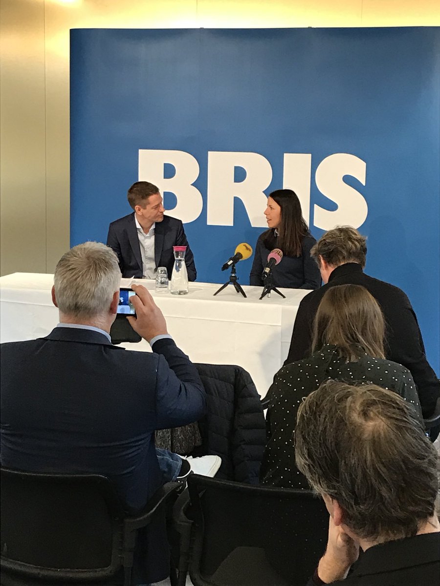 Skidstjärnan Charlotte Kalla blir ny ambassadör för Bris #barndomsvän