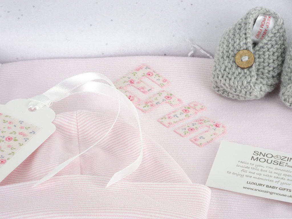 SnoozingMouse's tweet photo. Pretty pinks ready to post this morning x
https://t.co/myf1qNZ3R1
#Personalised #Baby #Hamper #SnoozingMouse https://t.co/2UrE2SdhUG
