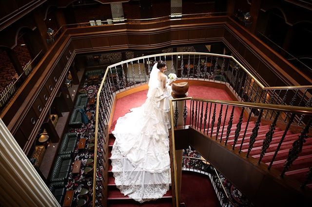 ホテル東日本宇都宮 まるで海外にいるようなひとときを 結婚 結婚式 ドレス ウェディングドレス 螺旋階段 ラウンジ ハイドパーク ブライダル ウェディング ホテル ホテル婚 ホテル東日本 ホテル東日本宇都宮 栃木 宇都宮 Wedding