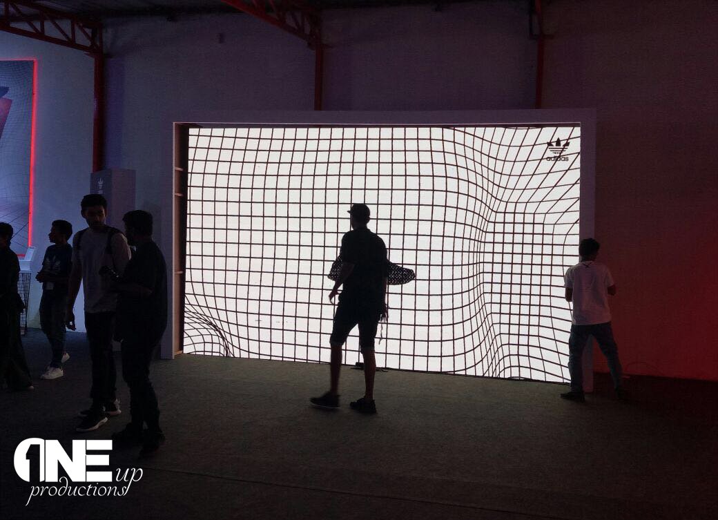 1neupProduction's tweet photo. HGStreet 2018 | India's Sneaker & Street Culture Festival
Technicals, Lighting and setup by ONE UP Productions & Modern Stage Service.
For enquiries, Contact: sahil@1neup.com
#OneUp #OneupProductions #MSS #ModernStageService #Lighting #Technicals #Setup @ModernStage https://t.co/JKh9F3dg5h